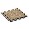 Steinteppich Klickfliese von WARCO im Farbdesign Rattan Lounge mit den Abmessungen 28,9 x 28,9 x 1,8 cm | 0,084 m². Produktfoto von Artikel 6822 in der Aufsicht von schräg vorne.