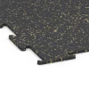 Detailaufnahme der Randausprägung von WARCO-Produkt 6454, Pavimento Fitness Compatto, Format 100 × 100 × 0,8 cm, Farbe Giallo leggermente punteggiato.