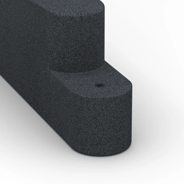 Detailaufnahme der Randausprägung von WARCO-Produkt 6642, Cordolo in gomma, Format 100 x 15 x 30 cm, Farbe Grigio ardesia.