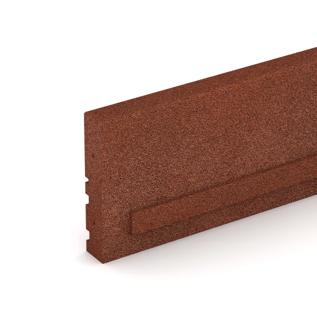 Detailaufnahme der Randausprägung von WARCO-Produkt 3785, Cordolo in gomma, Format 100 × 5 × 25 cm, Farbe Rosso mattone.