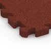 Detailaufnahme der Randausprägung von WARCO-Produkt 6994, Piastrella per palestra, Format 50 x 50 x 4 cm | 0,25 m², Farbe Rosso mattone.