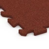 Detailaufnahme der Randausprägung von WARCO-Produkt 6410, Balkonboden, Format 50 x 50 x 2 cm | 0,25 m², Farbe Ziegelrot.