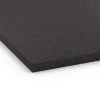 La vue détaillée sur les bords du produit WARCO 6660, Dalle de sous-couche Cl. 2, au format 104 x 104 x 2,7 cm, en couleur Anthracite.