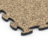 La vue détaillée sur les bords du produit WARCO 6804, Sol agility pour chiens, au format 44,6 x 44,6 x 1,8 cm, en couleur Rattan.