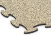 Detailaufnahme der Randausprägung von WARCO-Produkt 6910, Pavimento agility indoor cani, Format 98 x 98 × 1,8 cm, Farbe Travertino.