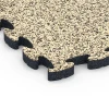 Detailaufnahme der Randausprägung von WARCO-Produkt 6847, Fitness Active Floor System, Format 44,6 x 44,6 × 2,8 cm, Farbe Travertin.