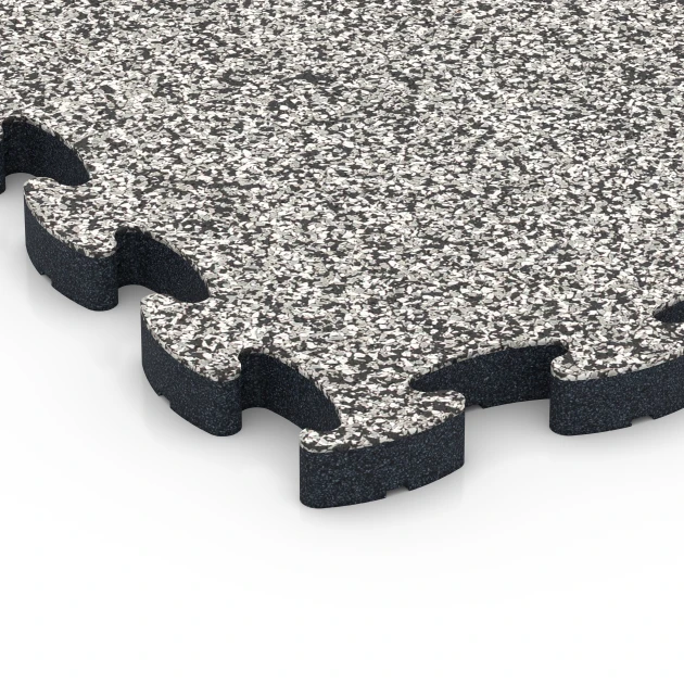 Detailaufnahme der Randausprägung von WARCO-Produkt 6878, Fitness Max Floor System, Format 44,6 x 44,6 × 2,8 cm, Farbe Grauer Granit.