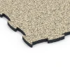 Detailaufnahme der Randausprägung von WARCO-Produkt 6856, Fitness Active pavimento, Format 97,1 x 97,1 x 2,8 cm, Farbe Travertino.