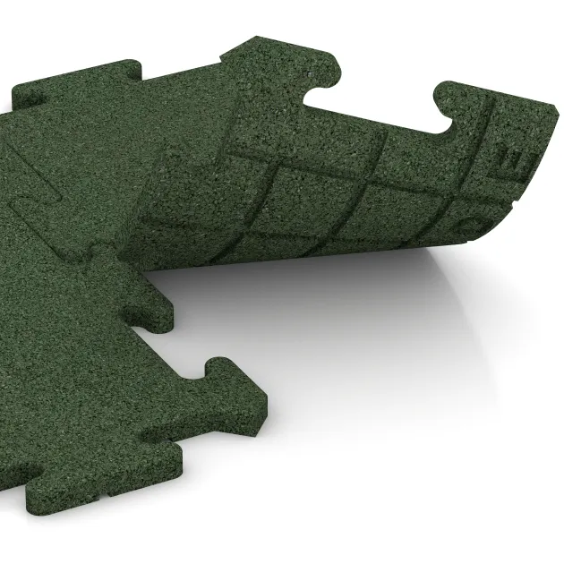 Großaufnahme vom Verbindungssystem von WARCO-Boden 4809 - Randplatte im Farbdesign Grasgrün. Abmessungen 500 x 235 x 18 mm.