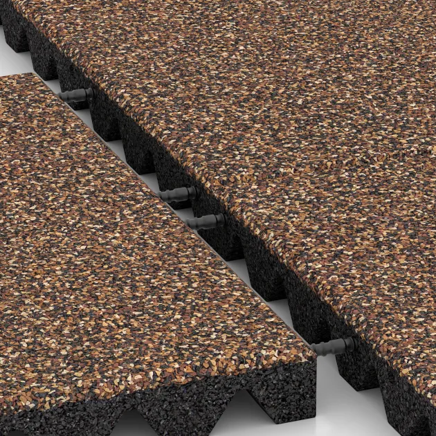 Großaufnahme vom Verbindungssystem von WARCO-Boden 0645 - Piastra antitrauma im Farbdesign Caffè latte. Abmessungen 500 x 500 x 45 mm.