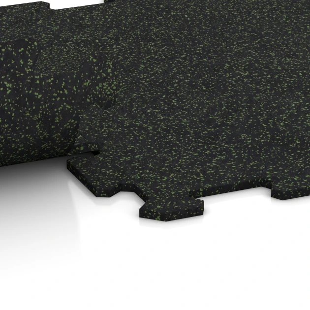 Großaufnahme vom Verbindungssystem von WARCO-Boden 0921 - Pavimento Fitness Compatto im Farbdesign Verde leggermente punteggiato. Abmessungen 485 x 485 x 8 mm | 0,235 m².