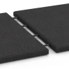Großaufnahme vom Verbindungssystem von WARCO-Boden 6127 - Piastrella antitrauma 95 cm im Farbdesign Antracite. Abmessungen 50 x 50 x 3 cm | 0,25 m².