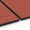 Le gros plan sur le système de connexion des revêtements de sol WARCO 6382 - Tapis d’écurie en couleur Rouge brique. Les dimensions 100 x 50 x 3 cm | 0,50 m².