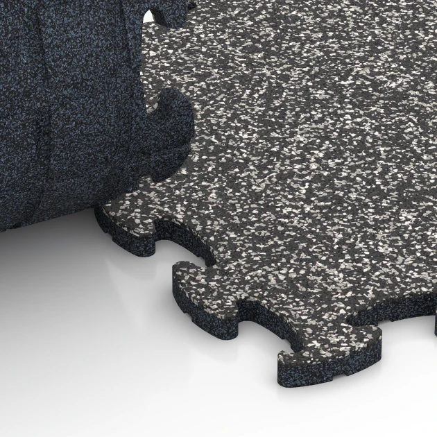 Großaufnahme vom Verbindungssystem von WARCO-Boden 6814 - Piastrella balcone in gomma im Farbdesign Granito grigio scuro. Abmessungen 28,9 x 28,9 x 1,8 cm.