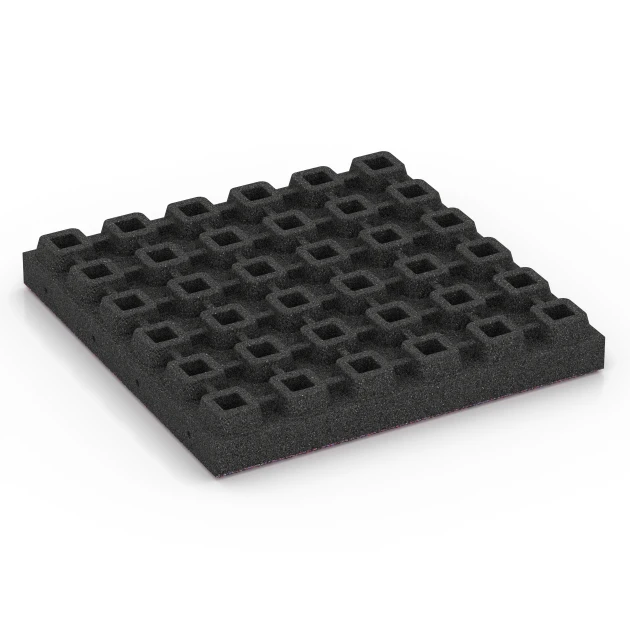 Aufsicht auf die Unterseite, also die Bodenseite von WARCO-Formteil 6445 - Fallschutzplatte – 210 cm im Format 50 x 50 x 7 cm.