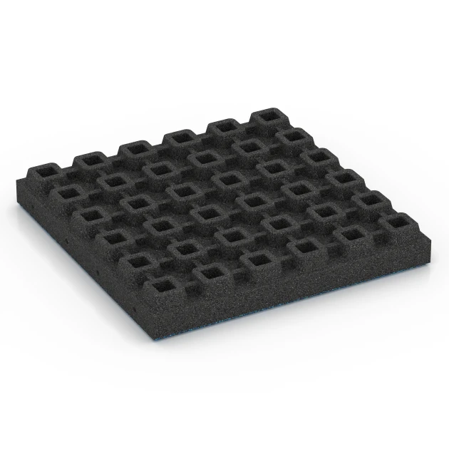 Aufsicht auf die Unterseite, also die Bodenseite von WARCO-Formteil 6447 - Fallschutzplatte – 210 cm im Format 50 x 50 x 7 cm.