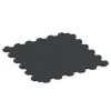 Aufsicht auf die Unterseite, also die Bodenseite von WARCO-Formteil 6377 - Tappeto gommato per palestra im Format 102,5 x 102,5 x 2 cm | 1,05 m².