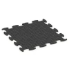 La vue du dessous ou de la face inférieure, c’est-à-dire la face inférieure de la pièce moulée WARCO 6838 - Fitness Active dalle au format 98 x 98 × 1,8 cm.